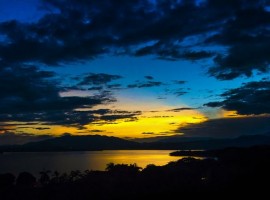 Atardecer Represa de Betania - Municipio de Yaguará