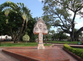 Parque central de Gigante