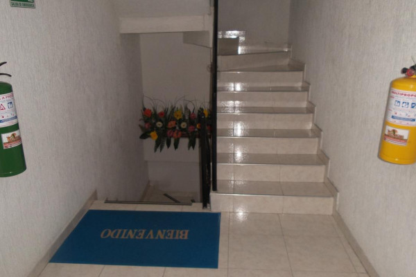 in_th_030_01_sm