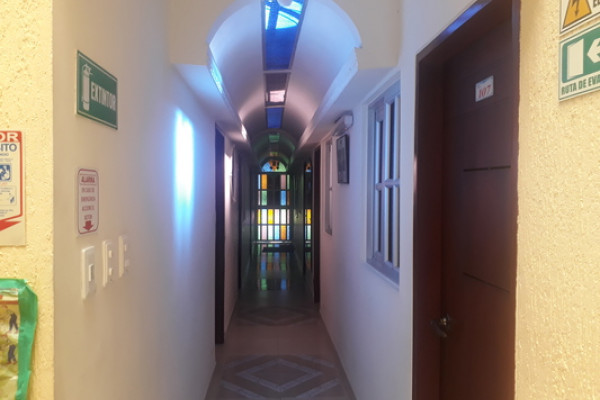 in_th_030_01_sm
