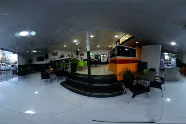 in_th_030_01_sm
